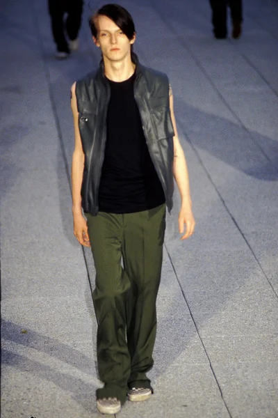 Look 23